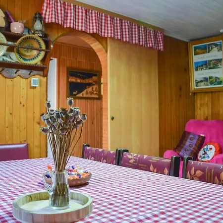 Holiday home Romantic In Real Nature